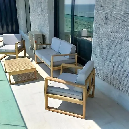 Promenada Apartments 2 *